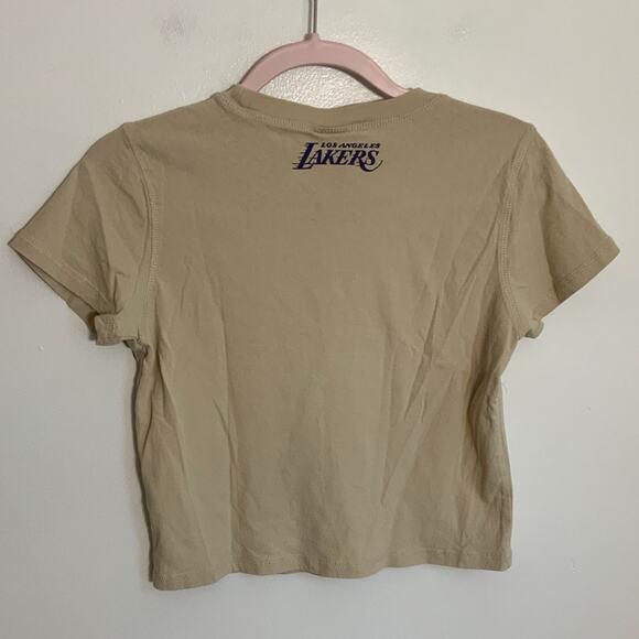 Ultra Game Cropped Los Angeles Lakers t-shirt size medium - Picture 3 of 3